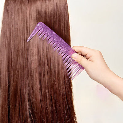peigne a cheveux rose