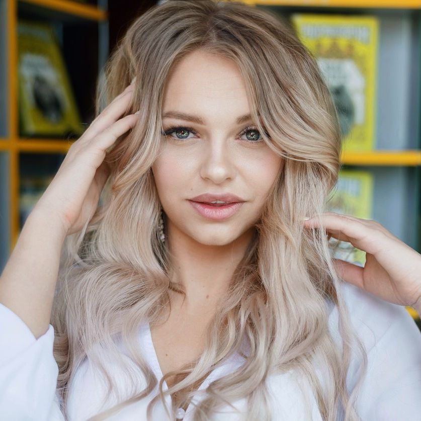 perruque blonde goldenhalo variante blond naturel