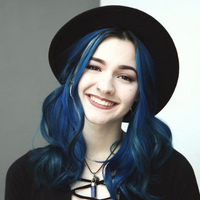 perruque femme chromatik bleue